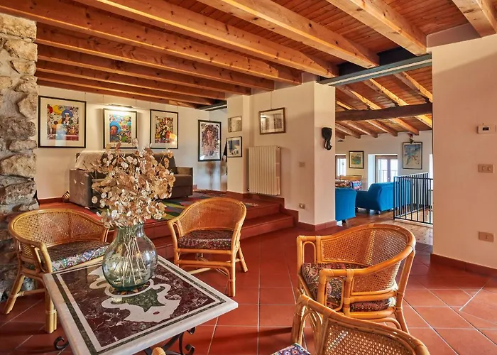 Dom wakacyjny Casa Stella - Casa Susanne By Interhome Spiazzi Di Caprino